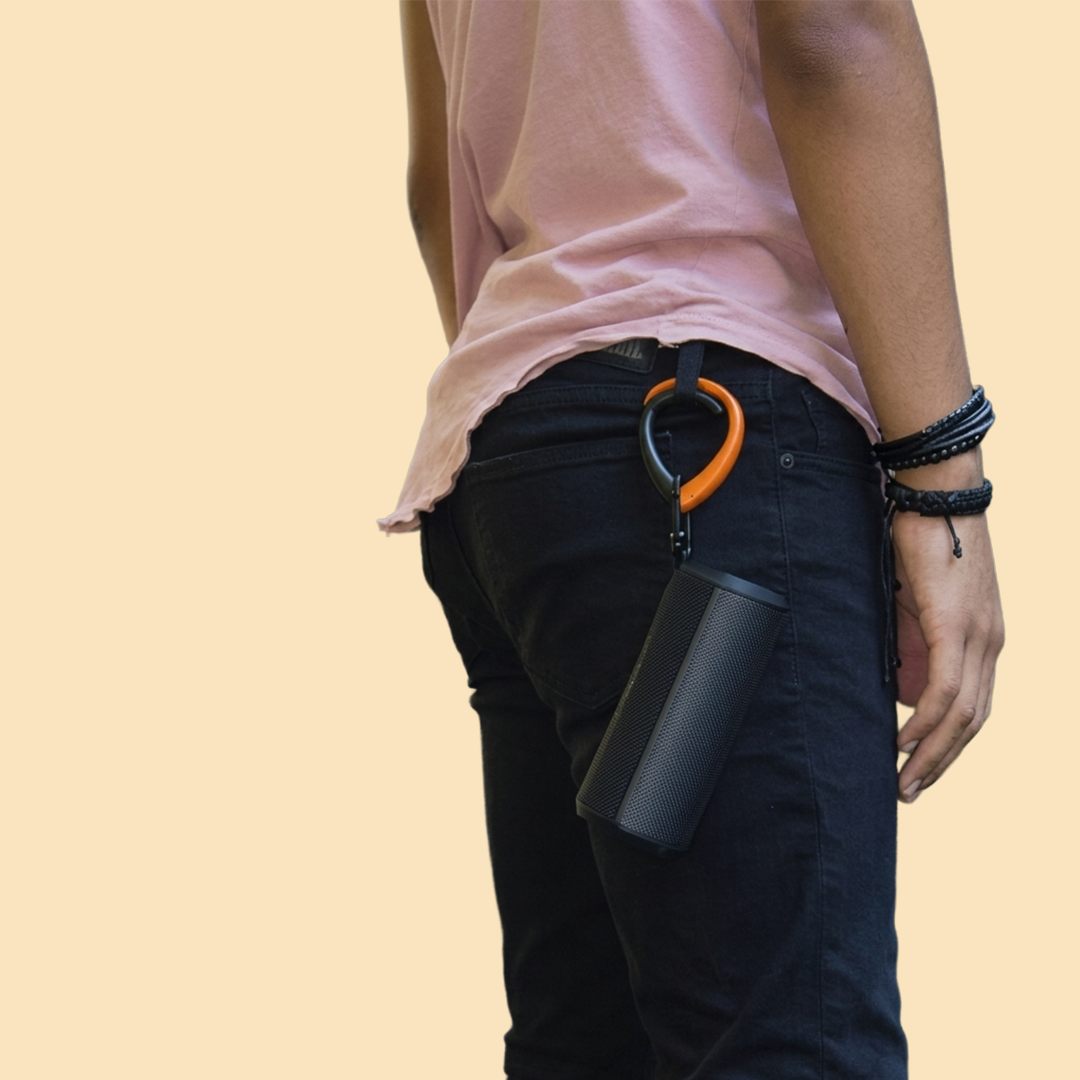 The Embrace – Orange